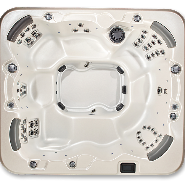 Alpine Hot Tub - Spacious 7-Person